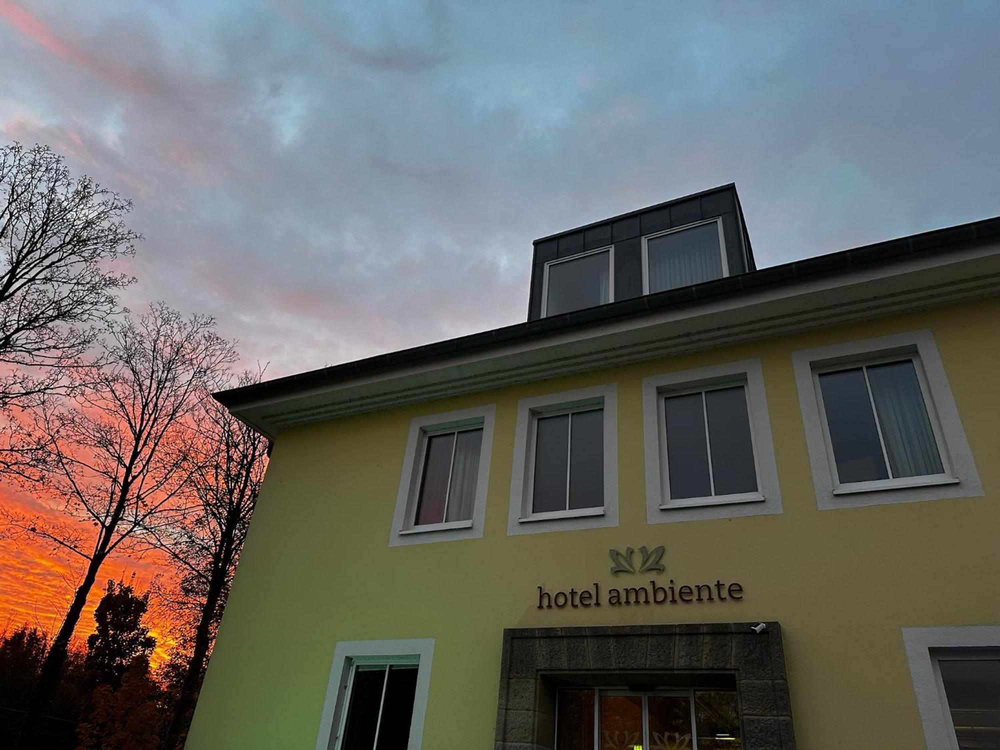 Hotel Ambiente Dortmund Exterior foto